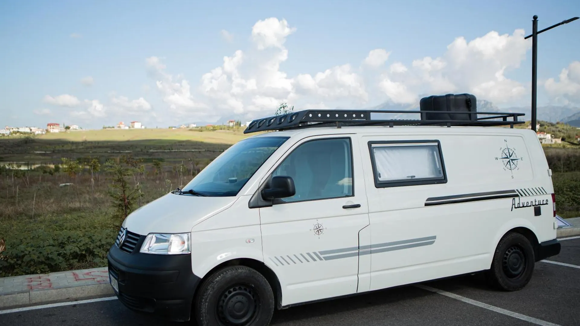 Rent Van Transporter T5 Rinas 0*,  Albania